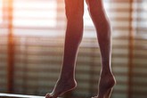 Tập nhón gót chân ít phút mỗi ngày: Nhiều bộ phận cơ thể thay đổi ngạc nhiên sau 1 tháng Tập nhón gót chân ít phút mỗi ngày: Nhiều bộ phận cơ thể thay đổi ngạc nhiên sau 1 tháng