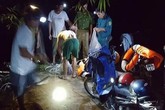 Chơi lễ trong rừng ở Bình Thuận, 1 người chết, 1 người mất tích Chơi lễ trong rừng ở Bình Thuận, 1 người chết, 1 người mất tích