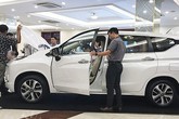 Ô tô Việt lắp ráp giá rẻ đấu xe Thái nhập khẩu Ô tô Việt lắp ráp giá rẻ đấu xe Thái nhập khẩu