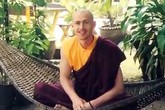 Nhà sư thành ông chủ triệu đô Nhà sư thành ông chủ triệu đô