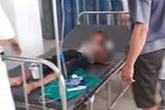 Bé trai bị chú họ dùng dao chém đứt lìa bàn tay: Mắt trái đã bị hỏng hoàn toàn Bé trai bị chú họ dùng dao chém đứt lìa bàn tay: Mắt trái đã bị hỏng hoàn toàn