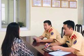 CSGT Hà Nội phạt tiền, tước bằng lái của người cản trở đoàn xe ưu tiên CSGT Hà Nội phạt tiền, tước bằng lái của người cản trở đoàn xe ưu tiên