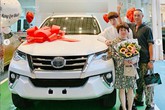 Cuộc sống gia đình Đức Phúc thay đổi như thế nào sau khi con trai nổi tiếng? Cuộc sống gia đình Đức Phúc thay đổi như thế nào sau khi con trai nổi tiếng?
