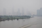 Mù đặc quánh bao trùm TP HCM Mù đặc quánh bao trùm TP HCM