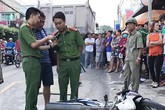 Xe ben chạy vào đường cấm, tông chết một cô gái ở TP.HCM Xe ben chạy vào đường cấm, tông chết một cô gái ở TP.HCM