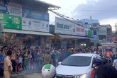 Hiện trường cô gái trẻ tử vong thương tâm trên đường Hiện trường cô gái trẻ tử vong thương tâm trên đường