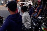 Người đàn ông sống độc thân tử vong trong tư thế treo cổ trong vườn nhà Người đàn ông sống độc thân tử vong trong tư thế treo cổ trong vườn nhà