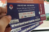 Dân phe 'khóc ròng' vì lỗ gần 30 triệu, vé sau hai tuần mất gần nửa giá Dân phe 'khóc ròng' vì lỗ gần 30 triệu, vé sau hai tuần mất gần nửa giá