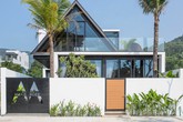 Ngỡ ngàng trước vẻ đẹp ngôi nhà dưới chân núi Sơn Trà Ngỡ ngàng trước vẻ đẹp ngôi nhà dưới chân núi Sơn Trà