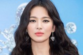 3 tháng sau vụ ly hôn 2000 tỉ, lần đầu tiên Song Hye Kyo chịu xuất hiện tại Hàn Quốc 3 tháng sau vụ ly hôn 2000 tỉ, lần đầu tiên Song Hye Kyo chịu xuất hiện tại Hàn Quốc