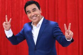 Vì quá vui, MC Quyền Linh gặp lỗi nói lộn trên sóng truyền hình Vì quá vui, MC Quyền Linh gặp lỗi nói lộn trên sóng truyền hình