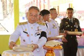 Sau hoàng quý phi, vua Thái phế truất thêm 6 người của hoàng gia Sau hoàng quý phi, vua Thái phế truất thêm 6 người của hoàng gia