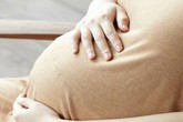Nhóm người trong đường dây mang thai hộ xuyên quốc gia lĩnh án Nhóm người trong đường dây mang thai hộ xuyên quốc gia lĩnh án