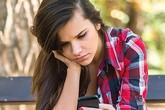 Vì sao nhiều người trẻ ngày nay không thấy hạnh phúc? Vì sao nhiều người trẻ ngày nay không thấy hạnh phúc?