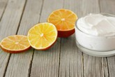 Bôi vitamin C có làm đẹp da? Bôi vitamin C có làm đẹp da?