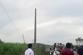 Thiếu tá quân đội bị điện giật tử vong khi kéo cáp viễn thông ở Phú Quốc Thiếu tá quân đội bị điện giật tử vong khi kéo cáp viễn thông ở Phú Quốc