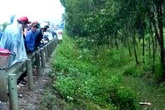 Nam công nhân chết cạnh chiếc xe máy dưới mương nước Nam công nhân chết cạnh chiếc xe máy dưới mương nước