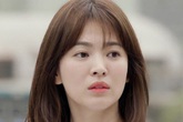 Loạt bí kíp của Song Hye Kyo giúp các quý cô rút được “cả tá” chiêu skincare đúng chuẩn Loạt bí kíp của Song Hye Kyo giúp các quý cô rút được “cả tá” chiêu skincare đúng chuẩn
