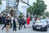 Khoảnh khắc hiếm trong đám cưới hạn chế truyền thông của Bảo Thy: Chú rể bảnh bao xuất hiện, cô dâu xinh hệt như một nàng công chúa Khoảnh khắc hiếm trong đám cưới hạn chế truyền thông của Bảo Thy: Chú rể bảnh bao xuất hiện, cô dâu xinh hệt như một nàng công chúa