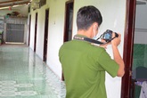 Chủ nhà trọ tá hỏa thấy khách chết treo cổ trong phòng Chủ nhà trọ tá hỏa thấy khách chết treo cổ trong phòng