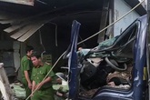 Xe tải lao vào hàng phở, nữ chủ quán chết thảm Xe tải lao vào hàng phở, nữ chủ quán chết thảm