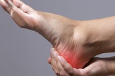 Nếu 4 điểm này của bàn chân không có dấu hiệu bất thường, chứng tỏ cơ thể bạn rất khỏe mạnh Nếu 4 điểm này của bàn chân không có dấu hiệu bất thường, chứng tỏ cơ thể bạn rất khỏe mạnh