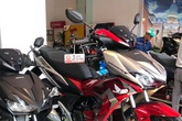 Loạn giá xe máy trước Tết Loạn giá xe máy trước Tết