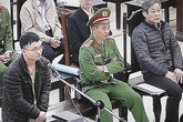Thẩm định viên vụ AVG ký để "kiếm thêm ít tiền mua sữa cho con” Thẩm định viên vụ AVG ký để "kiếm thêm ít tiền mua sữa cho con”