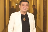Danh hài Chiến Thắng: Từng bị đấm sưng mặt, muốn bỏ nghề vì bị nói 'nhận lắm tiền mà hát ít thế' Danh hài Chiến Thắng: Từng bị đấm sưng mặt, muốn bỏ nghề vì bị nói 'nhận lắm tiền mà hát ít thế'