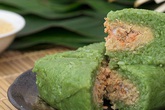 Thịt lợn tăng giá quá cao, bánh chưng nhân cá hồi được chị em nội trợ nhắc đến như phương án dự phòng Thịt lợn tăng giá quá cao, bánh chưng nhân cá hồi được chị em nội trợ nhắc đến như phương án dự phòng