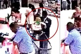 Bà mải thanh toán, cháu bị bắt cóc ngay giữa siêu thị Bà mải thanh toán, cháu bị bắt cóc ngay giữa siêu thị