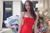 Sau Tăng Thanh Hà, Hương Giang Idol lại khiến fan "hoảng hốt" vì thân hình gầy gò, yếu ớt Sau Tăng Thanh Hà, Hương Giang Idol lại khiến fan "hoảng hốt" vì thân hình gầy gò, yếu ớt