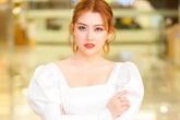 Ca sĩ định chặn Nam Em ở thảm đỏ: 'Cô ấy nhiều lần qua nhà bạn trai tôi, chụp ảnh, công khai mối quan hệ' Ca sĩ định chặn Nam Em ở thảm đỏ: 'Cô ấy nhiều lần qua nhà bạn trai tôi, chụp ảnh, công khai mối quan hệ'