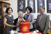 Tết ấm Tết ấm