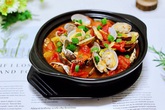 Bữa tối mùa đông mà có nồi canh ngao nóng hổi này thì còn gì bằng! Bữa tối mùa đông mà có nồi canh ngao nóng hổi này thì còn gì bằng!