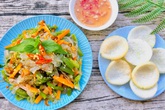 Gỏi sứa rau tiến vua Gỏi sứa rau tiến vua