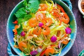 Lạ miệng, chống ngán với gỏi xoài, ổi, tôm khô Lạ miệng, chống ngán với gỏi xoài, ổi, tôm khô