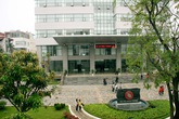 Con được xét tuyển thẳng vào Đại học Ngoại thương, bà mẹ chỉ ra điểm mấu chốt giúp học sinh đặt chân vào ngôi trường danh giá này Con được xét tuyển thẳng vào Đại học Ngoại thương, bà mẹ chỉ ra điểm mấu chốt giúp học sinh đặt chân vào ngôi trường danh giá này