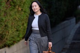 Hé lộ tình tiết mới trong vụ bắt giữ 'công chúa Huawei' Hé lộ tình tiết mới trong vụ bắt giữ 'công chúa Huawei'