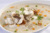 Trời se lạnh, mẹ làm ngay nồi cháo cá lóc thơm ngon lại ấm bụng là cả nhà mê ngay Trời se lạnh, mẹ làm ngay nồi cháo cá lóc thơm ngon lại ấm bụng là cả nhà mê ngay