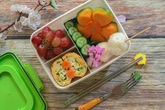 Cơm trưa mẹ làm cho con gái vừa ngon vừa giữ dáng khiến chị em phục sát đất Cơm trưa mẹ làm cho con gái vừa ngon vừa giữ dáng khiến chị em phục sát đất