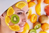 Gặp họa vì lạm dụng vitamin C cho sức khỏe và làm đẹp Gặp họa vì lạm dụng vitamin C cho sức khỏe và làm đẹp