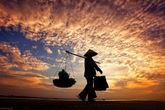 Thâm cung bí sử (206 - 4): Ngày về với mẹ Thâm cung bí sử (206 - 4): Ngày về với mẹ