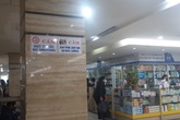 Chợ thuốc Hapulico treo biển cấm quay phim, chụp ảnh khiến dư luận đặt nhiều dấu hỏi Chợ thuốc Hapulico treo biển cấm quay phim, chụp ảnh khiến dư luận đặt nhiều dấu hỏi