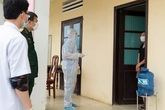 Quảng Bình cách ly 45 người trên xe khách nghi có trường hợp nhiễm COVID-19 Quảng Bình cách ly 45 người trên xe khách nghi có trường hợp nhiễm COVID-19