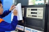 Lý do giá xăng nhập hạ 50%, Việt Nam chỉ giảm 4.200 đồng/lít Lý do giá xăng nhập hạ 50%, Việt Nam chỉ giảm 4.200 đồng/lít