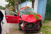 Không bằng lái vẫn mượn xe đi rồi tự gây tai nạn Không bằng lái vẫn mượn xe đi rồi tự gây tai nạn