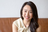 Huỳnh Hồng Loan: "Tiến Linh chăm tôi như em gái vậy" Huỳnh Hồng Loan: "Tiến Linh chăm tôi như em gái vậy"