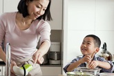 Nghiên cứu của Đại học Harvard chỉ ra 1 thói quen nhỏ giúp con có khả năng kiếm tiền nhiều hơn 20% so với bạn bè khi lớn lên Nghiên cứu của Đại học Harvard chỉ ra 1 thói quen nhỏ giúp con có khả năng kiếm tiền nhiều hơn 20% so với bạn bè khi lớn lên