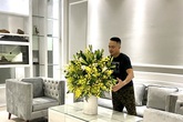 Cao Thái Sơn trang hoàng nhà mới đón hè Cao Thái Sơn trang hoàng nhà mới đón hè
